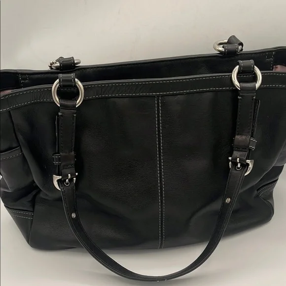 Coach Black Leather Shoulder Bag with Silver Hardware - Picture 3 of 9